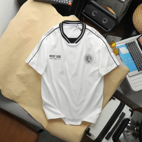Áo Thun Nam Cổ Tròn Phối Sọc Và In Logo Chữ Bền Đẹp Trước Ngực Có Big Size