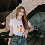 Áo thun thái nữ cổ tròn in chữ LOVE