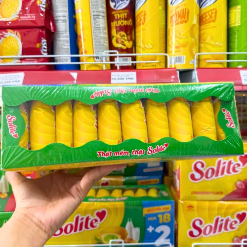 Bánh Bông Lan Tròn Nhân Kem Solite 3 Vị (Lá Dứa, Bơ Sữa) - Hộp 360g