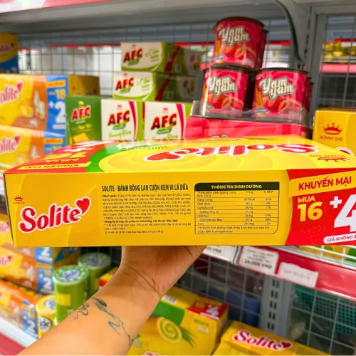 Bánh Bông Lan Cuộn lá Dứa Solite Kinh Đô 360g - Bánh Bông Lan Solite (16+4)