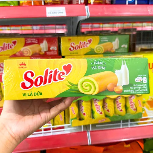 Bánh Bông Lan Cuộn Solite Vị Lá Dứa Hộp Giấy 180g