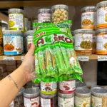 Bánh Que Kem OISHI AKIKO Nhân Sữa Dừa 140g - Màu Xanh Lá