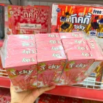 Bánh Que Đũa Phủ Yogurt Dâu Ticky Uni Firms Lốc 13 Hộp - Màu Hồng