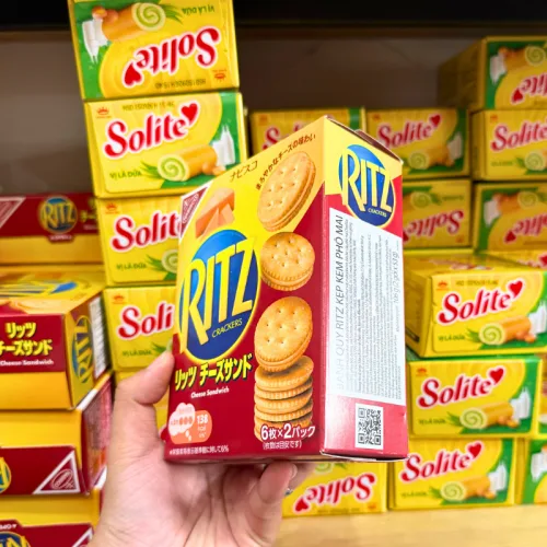 Bánh Quy Ritz Crackers Nhân Kem Phô Mai 106g