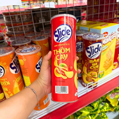 Bánh Snack Khoai Tây Lát Slide Thơm Cay - Bánh Slide Khoai Tây Màu Đỏ 145Gr (Hộp To)