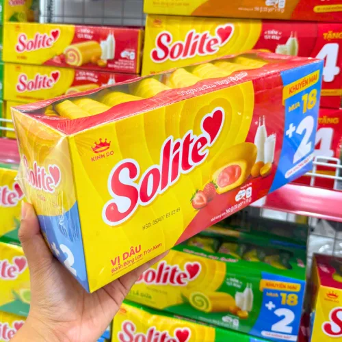 Bánh Solite Vị Dâu - Bánh Bông Lan Tròn Kem Vị Dâu Solite 360g (18+2)