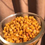 Bắp Sấy Tỏi Ớt Hộp 400g Thơm Ngon Hộp