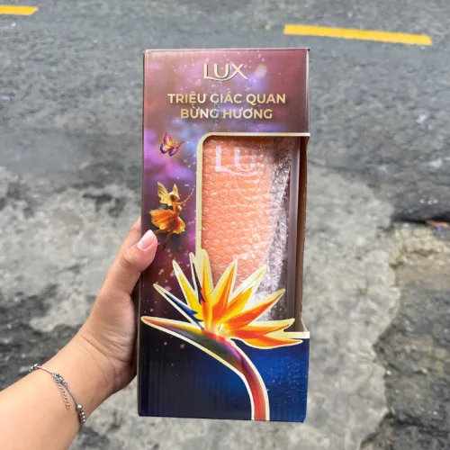 Bình Nước - Ly Nước Có Quay Cầm Kèm Ống Hút Lux