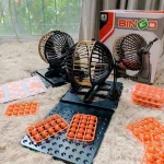 Bộ Đồ Chơi Lô Tô Size To - Loto Bingo 90 Số Có Tờ Thẻ Dò Và Lồng Quay Xổ Số Dịp Tết 25×25cm