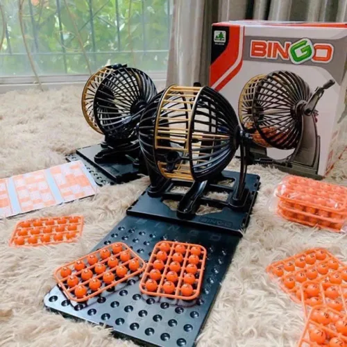 Bộ Đồ Chơi Lô Tô Size To - Loto Bingo 90 Số Có Tờ Thẻ Dò Và Lồng Quay Xổ Số Dịp Tết 25×25cm