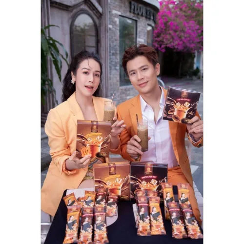 Cà phê Nhật Kim Anh Laura Coffee  2 vị cà phê đậm đà thơm ngon bổ dưỡng hơi bị ngon luôn á cả nhà