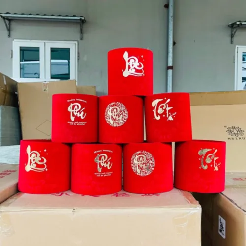 Cặp 2 Trụ Nhung Đỏ Cắm Hoa In Chữ - Hộp Cắm Hoa Đỏ Trang Trí Tết