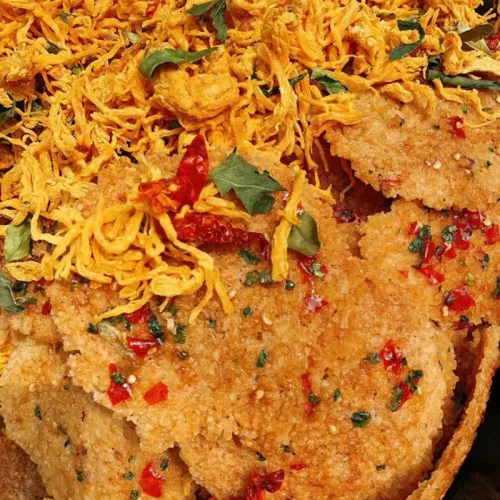 Cơm Cháy Khô Gà Thơm Ngon Hộp 500g