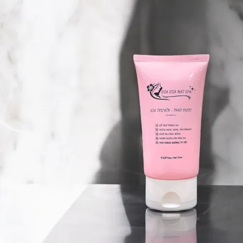 Combo 2 Chai Sữa Rửa Mặt Spa Gia Truyền Thảo Dược Cosmetic Cao Cấp 70ml
