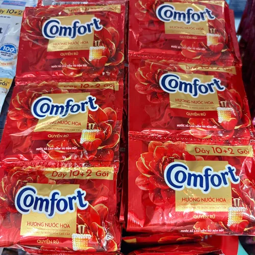 Combo 2 Dây 24 Gói Nước Xả Vải Comfort Hương Nước Hoa Quyến Rũ 18ml/Gói - Màu Đỏ