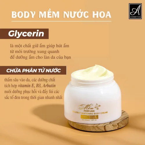 Da không trắng bẩm sinh dùng body mềm PHƯƠNG ANH thì vẫn trắng , thơm và mịn