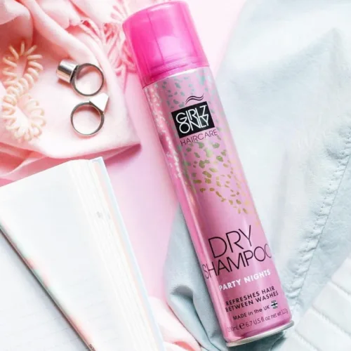 Dầu Gội Khô Girlz Only Màu Hồng 200ml - Dầu Gội Khô Hương Nước Hoa