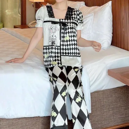 Đồ bộ pijama quần dài áo tay ngắn phồng cổ vuông họa tiết