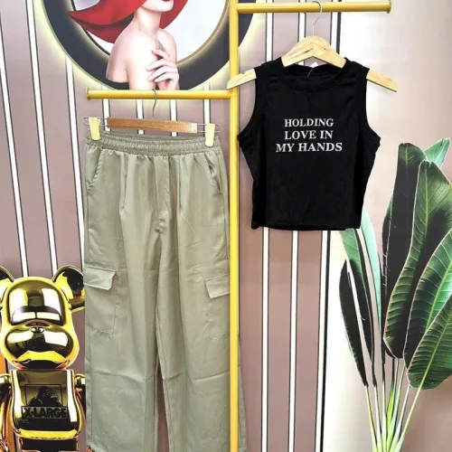 Đồ bộ quần dài áo crop ba lỗ in chữ