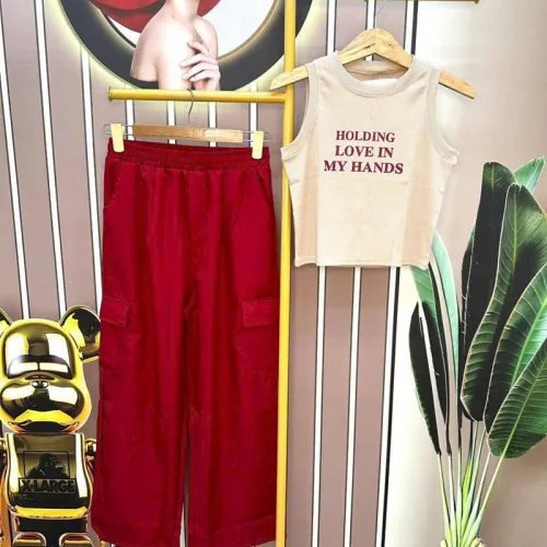 Đồ bộ quần dài áo crop ba lỗ in chữ