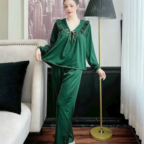 Đồ bộ quần dài áo tay dài cổ v màu trơn