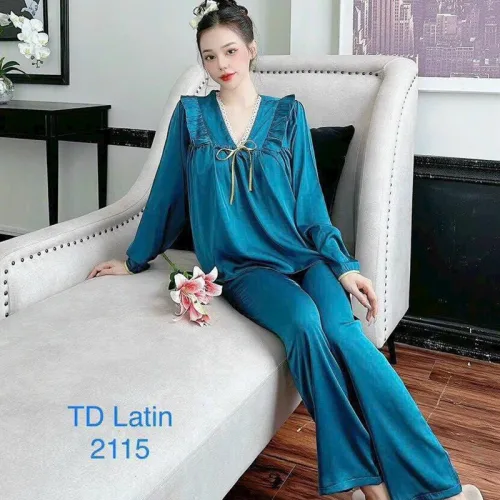 Đồ bộ quần dài áo tay dài cổ v màu trơn