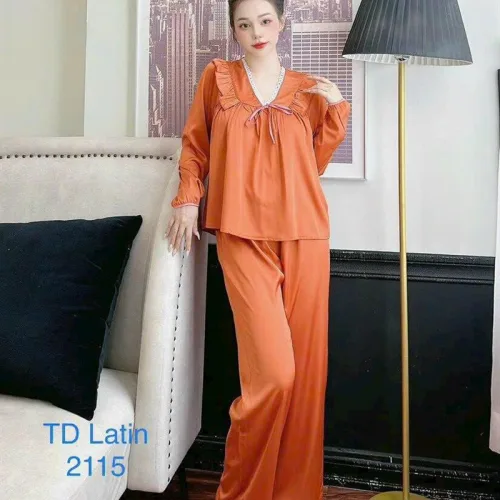 Đồ bộ quần dài áo tay dài cổ v phối ren màu trơn