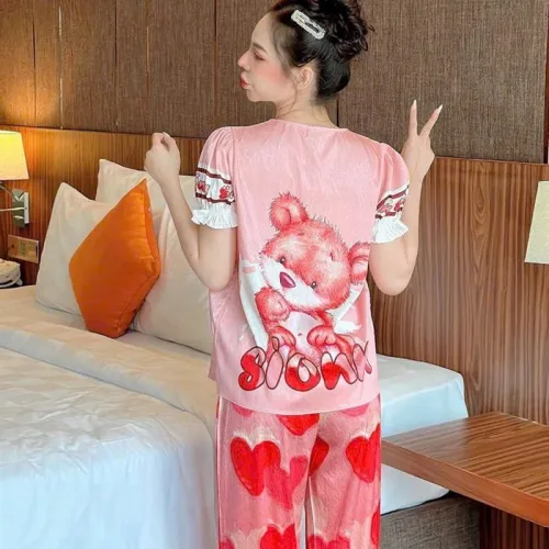 Đồ bộ quần dài áo tay ngắn cổ vuông hoạ tiết