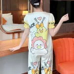 Đồ bộ quần dài áo tay ngắn cổ vuông phối ren hoạ tiết