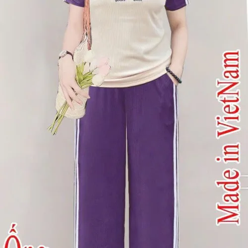 Đồ bộ quần dài ống rộng tay ngắn in chữ