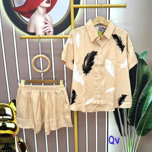 Đồ bộ quần đùi áo sơ mi tay ngắn in hình