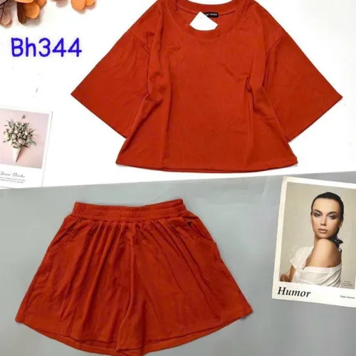Đồ bộ quần đùi áo tay lửng cổ tròn màu trơn