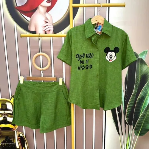Đồ bộ quần đùi áo tay ngắn cổ bẻ in hình