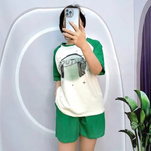 Đồ bộ quần đùi áo tay ngắn cổ tròn in chữ