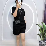Đồ bộ quần đùi áo tay ngắn cổ tròn in chữ