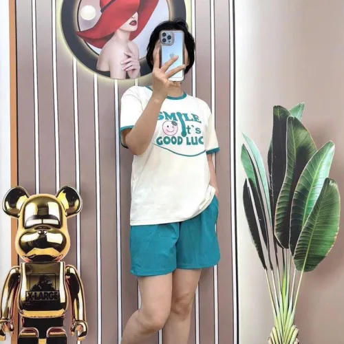 Đồ bộ quần đùi áo tay ngắn cổ tròn in chữ