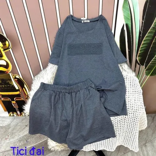 Đồ bộ quần đùi áo tay ngắn cổ tròn in chữ form rộng