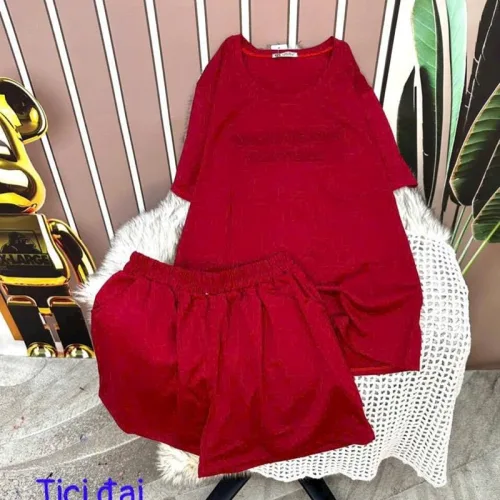 Đồ bộ quần đùi áo tay ngắn cổ tròn in chữ form rộng