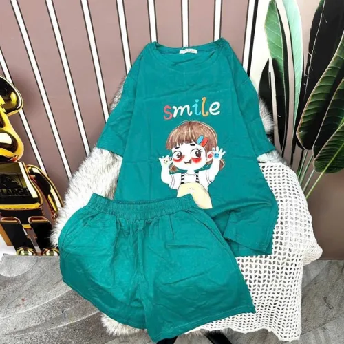 Đồ bộ quần đùi áo tay ngắn cổ tròn in hình bé gái
