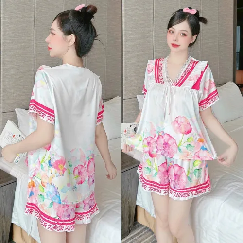 Đồ bộ quần đùi áo tay ngắn cổ v hoạ tiết