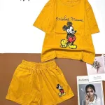 Đồ bộ quần đùi áo tay ngắn in hình chuột mickey