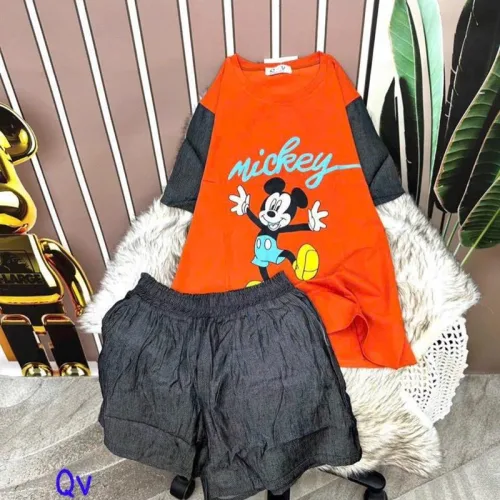 Đồ bộ quần đùi áo tay ngắn in hình mickey