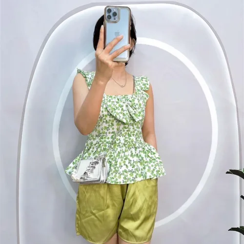 Đồ bộ quần đùi áo xòe dây bèo họa tiết