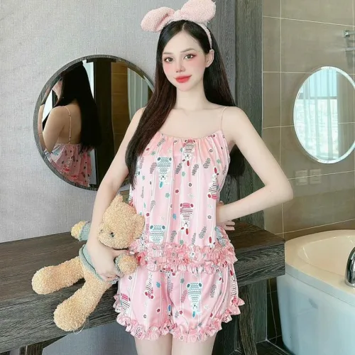 Đồ bộ quần đùi bèo áo dây hoạ tiết mặc nhà