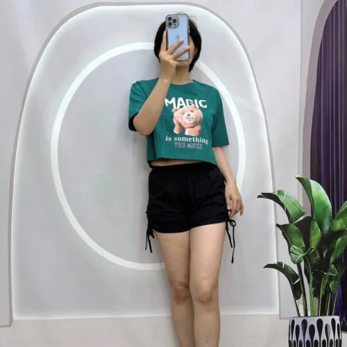 Đồ bộ quần đùi rút dây áo croptop tay ngắn in hình
