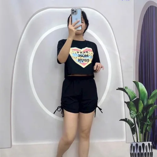 Đồ bộ quần đùi rút dây áo tay ngắn in hình