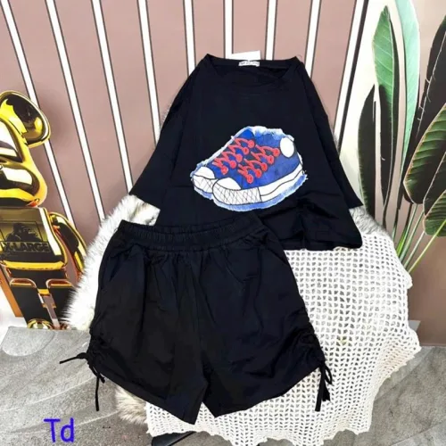 Đồ bộ quần đùi rút dây áo tay ngắn in hình giày
