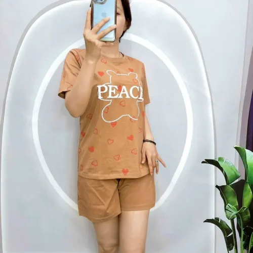đồ bộ quần đùi trơn áo tay ngắn in chữ peace