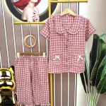 Đồ bộ quần lửng áo tay ngắn cổ lá sen caro