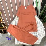 Đồ bộ quần lửng áo tay ngắn in chữ dập nổi